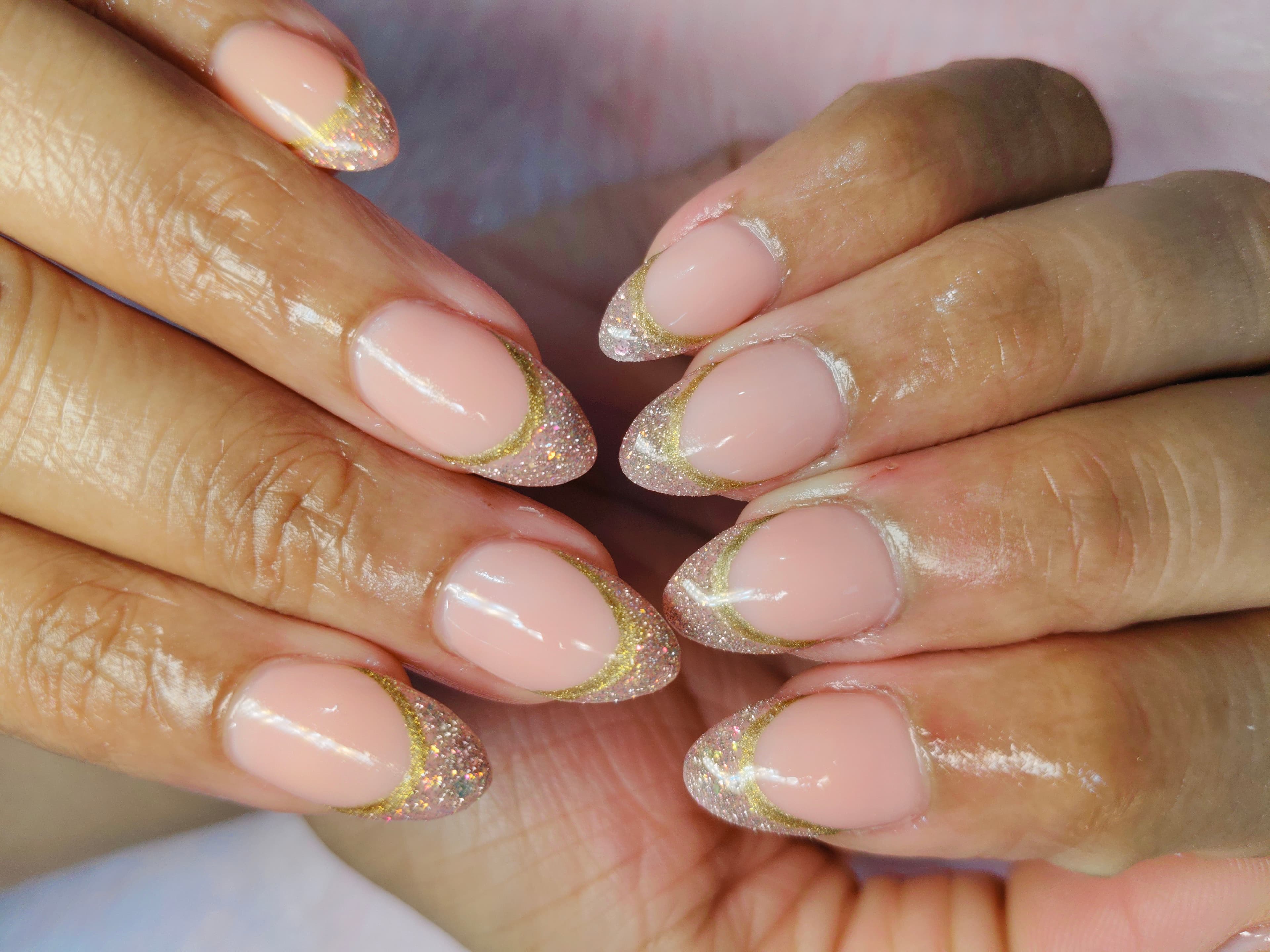 Gum gel extensions with art